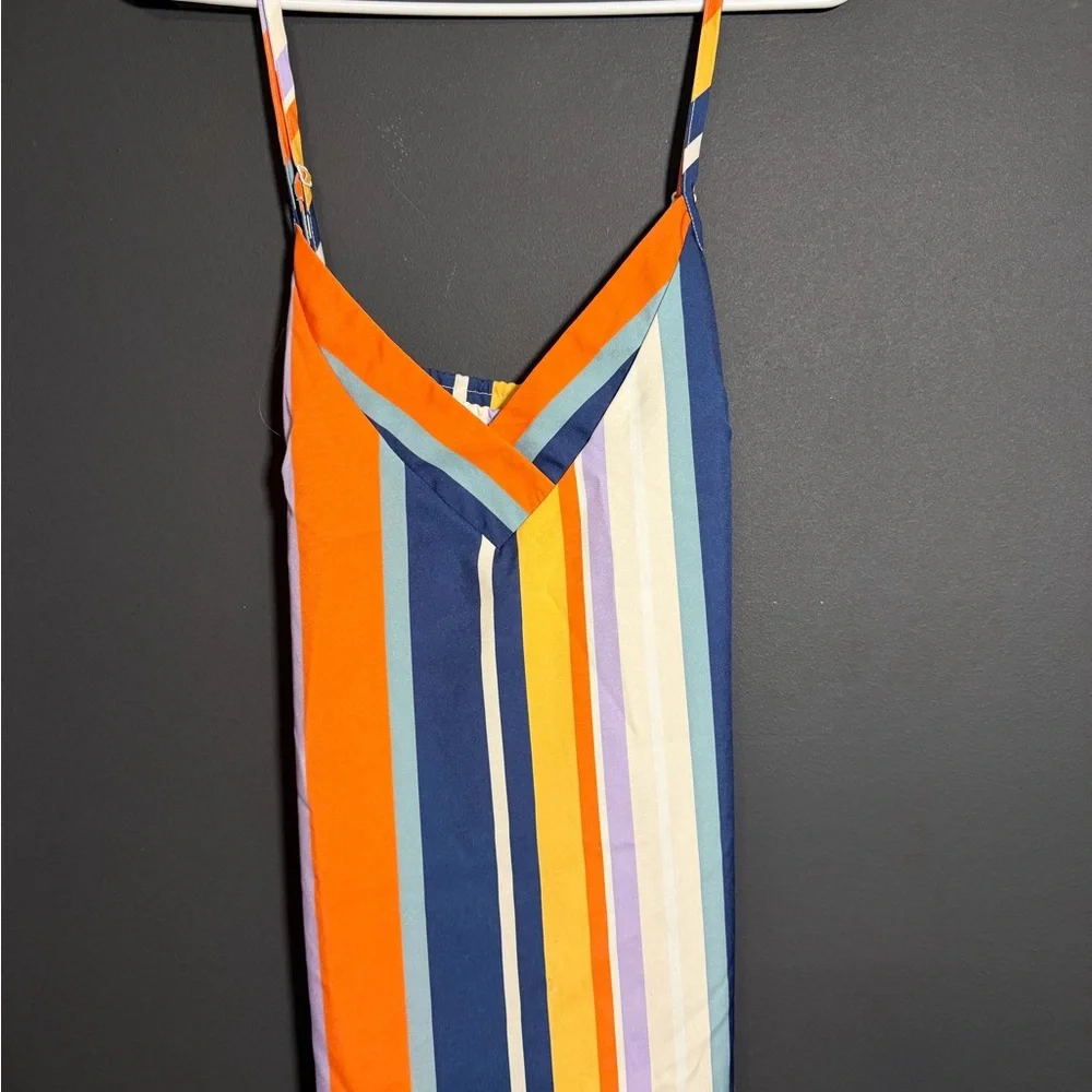 Loness Strappy Tank. - Picture 4 of 7
